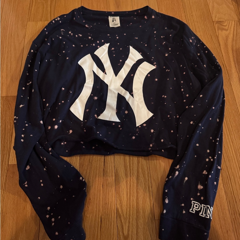 Victoria’s Secret PINK Yankees Long Sleeve